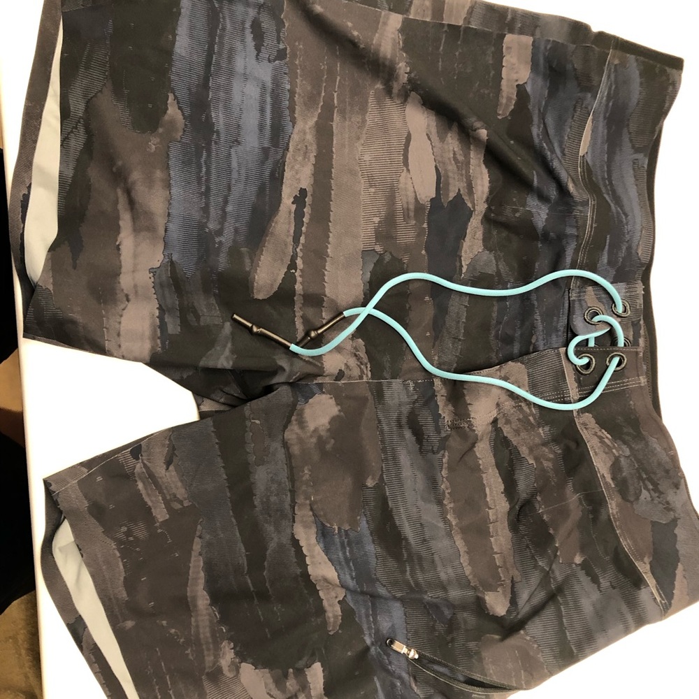 New Never Worn Lululemon Swim Shorts